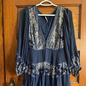 Flowy blue dress from Free People! Spring ready! Great condition.